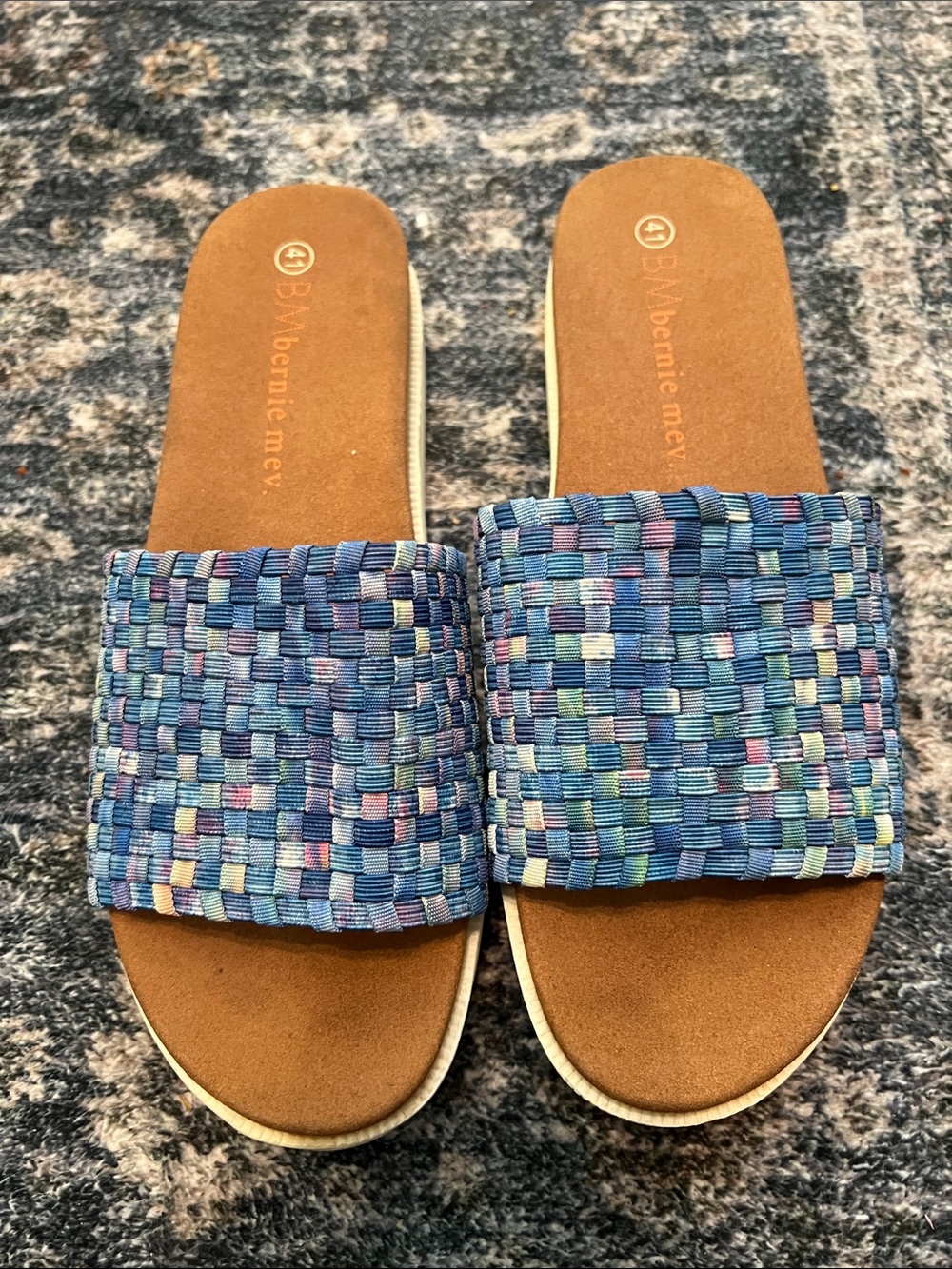 Bernie Mev Capri Woven Slide Sandals Blue Multi Color Block Comfort Size 41 / 10